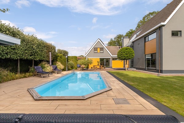Foto - Te koop: Wonen op niveau!